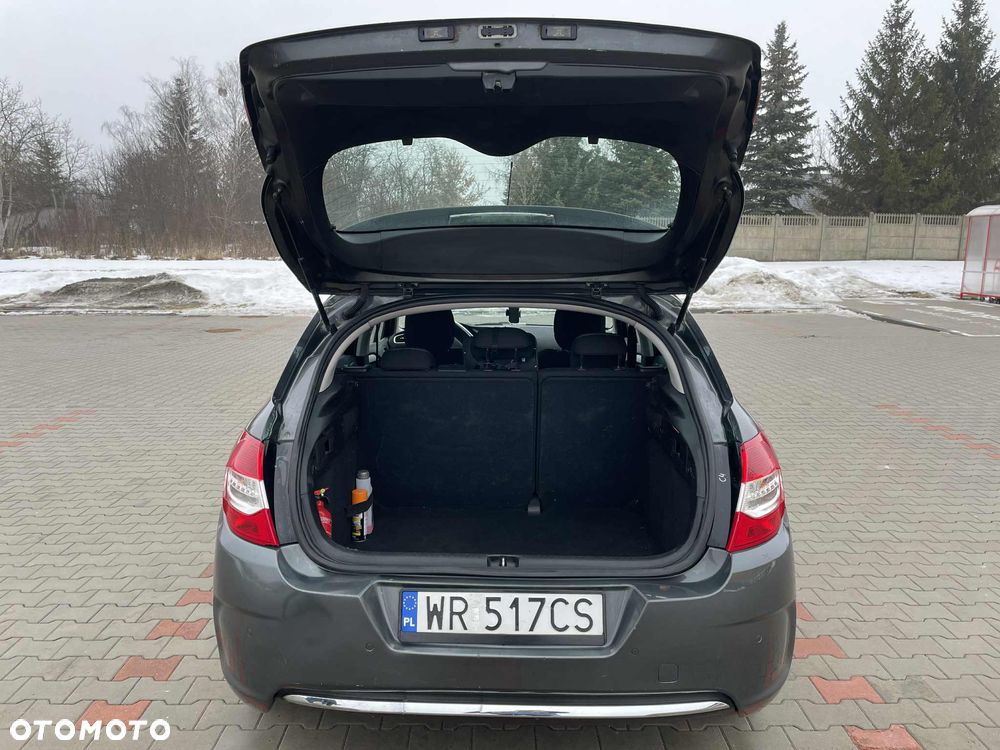 Citroën C4 VTi 120 Attraction - 8