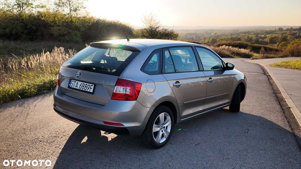 Skoda RAPID - 6