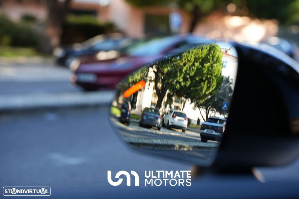 Volvo EX30 69 kWh Single Motor Extended Range Plus - 16