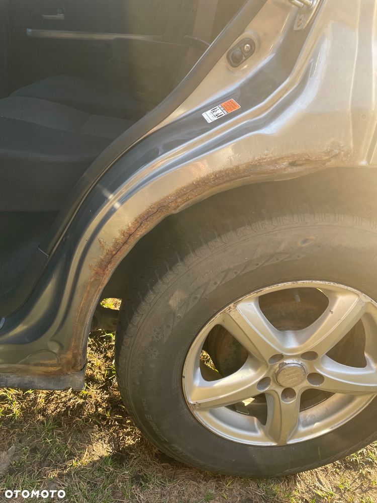 Suzuki Grand Vitara 2.0 - 15