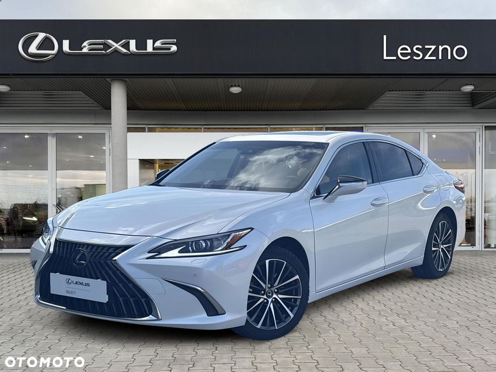 Lexus ES 300h Business Edition - 1