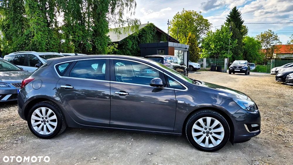 Opel Astra 1.4 Turbo Cosmo - 9