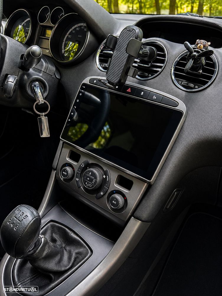 Peugeot 308 1.6 HDi Executive — fotografia 7