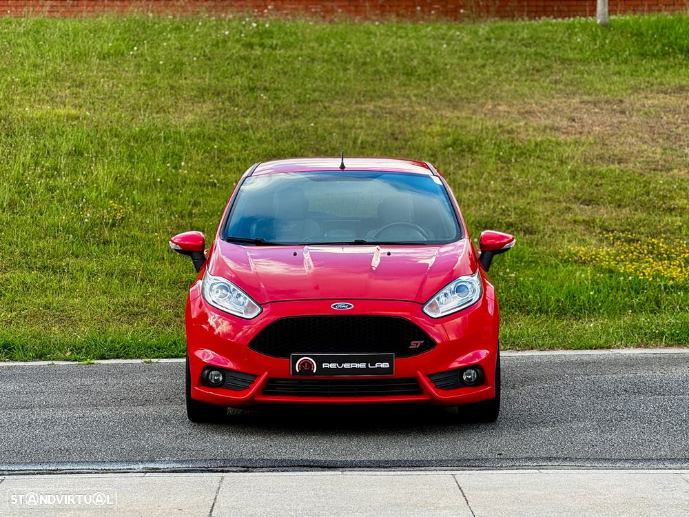 Ford Fiesta 1.6 EcoBoost c/ Pack Pele Desportiva ST - 2