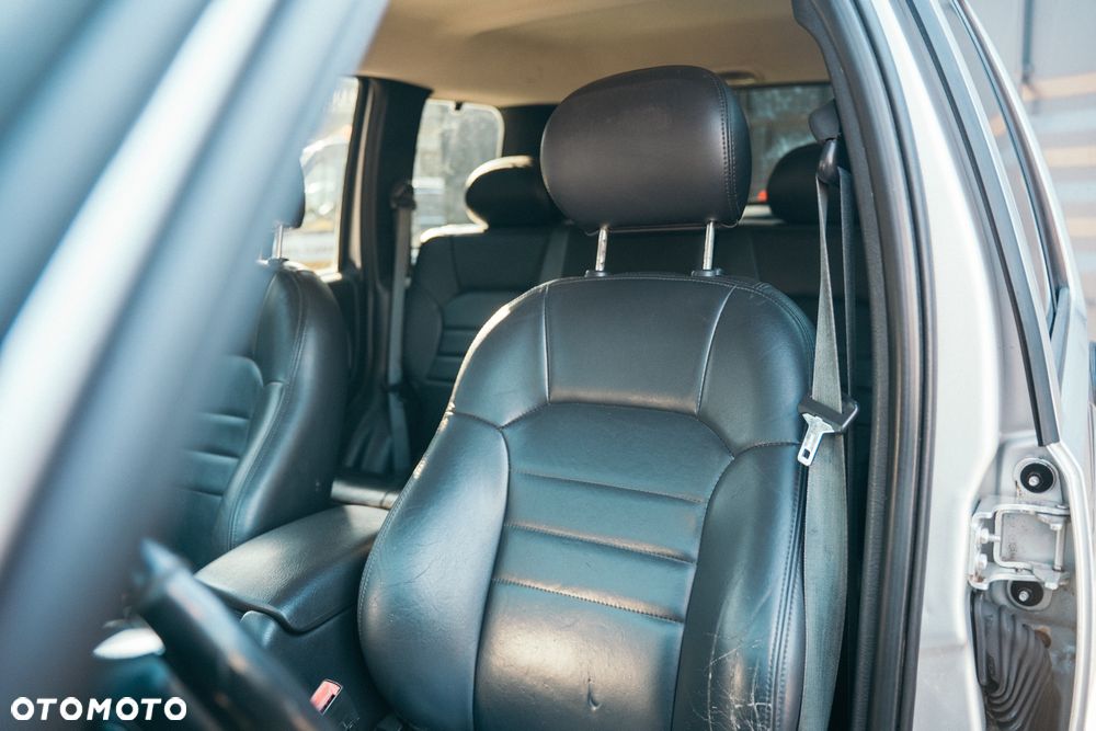 Jeep Cherokee 2.8L CRD Limited - 24