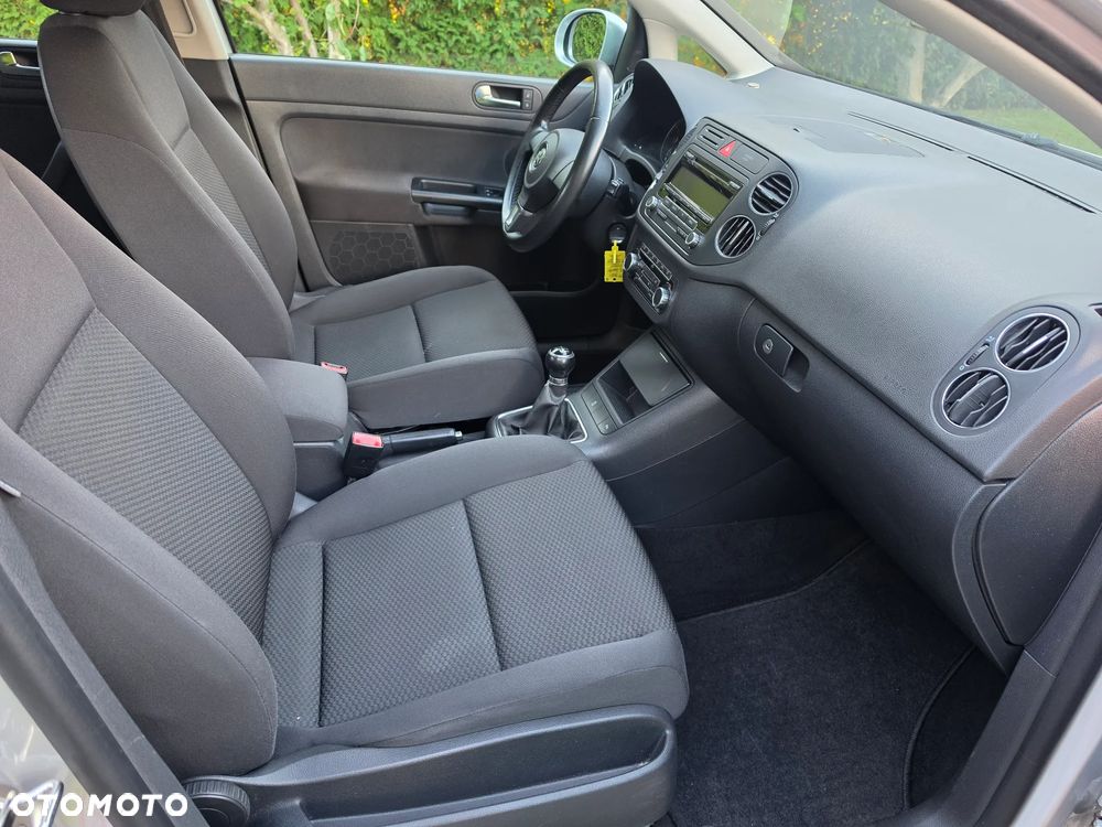 Volkswagen Golf Plus - 19
