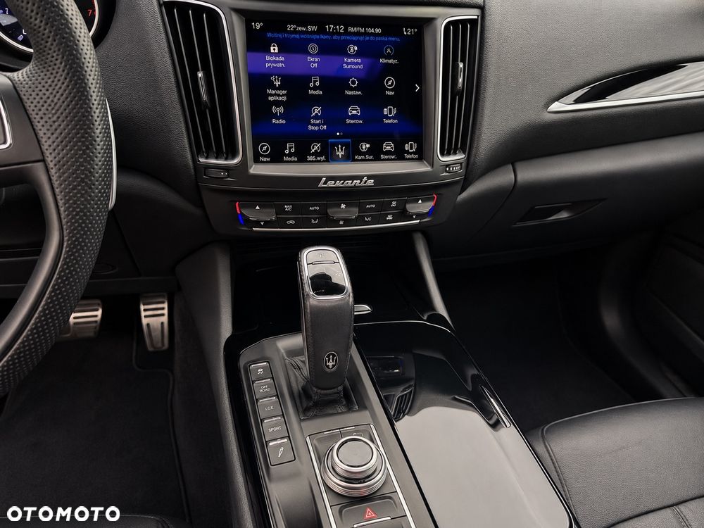 Maserati Levante - 13