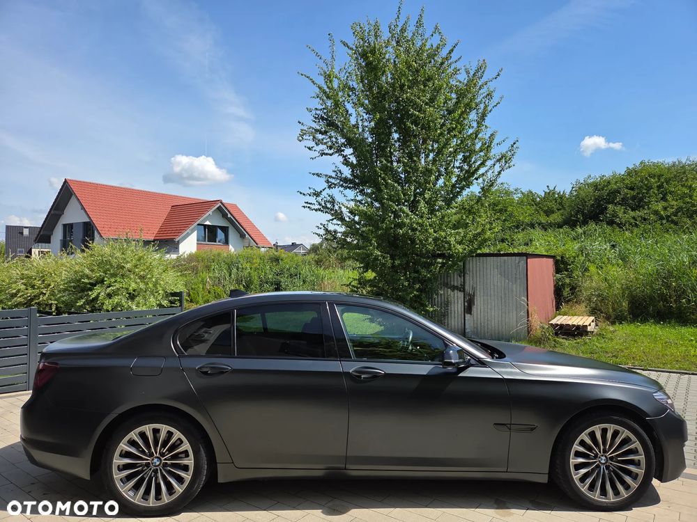 BMW Seria 7 740d xDrive - 7