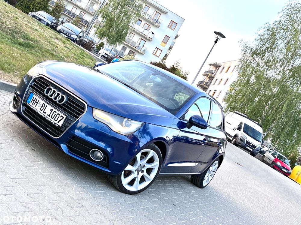 Audi A1 Sportback 1.6 TDI Attraction - 2