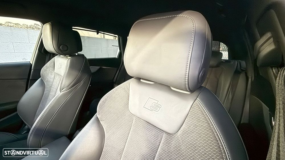 Audi A4 Avant 2.0 TDI S-line S tronic - 48