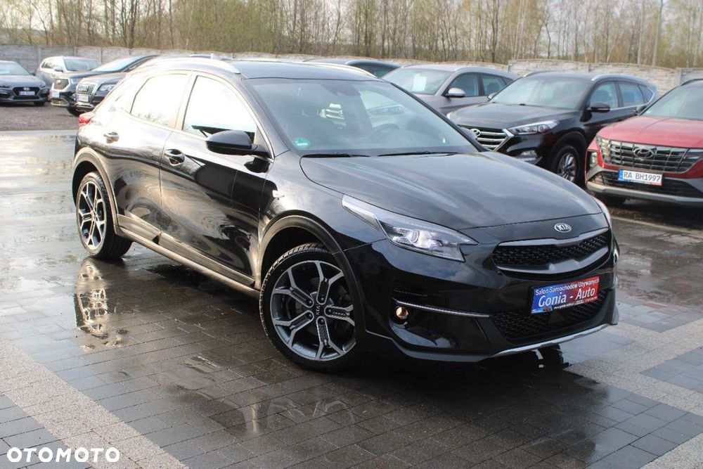 Kia XCeed - 8