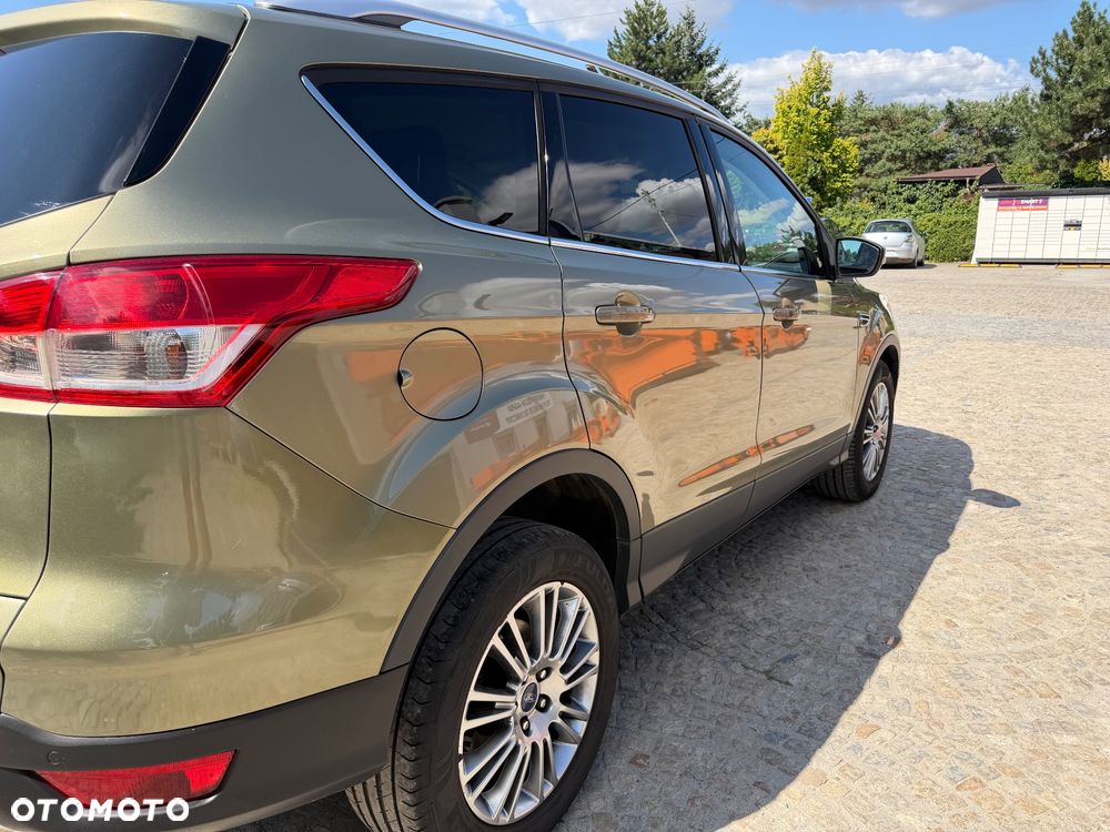 Ford Kuga 2.0 TDCi 2x4 Titanium - 8