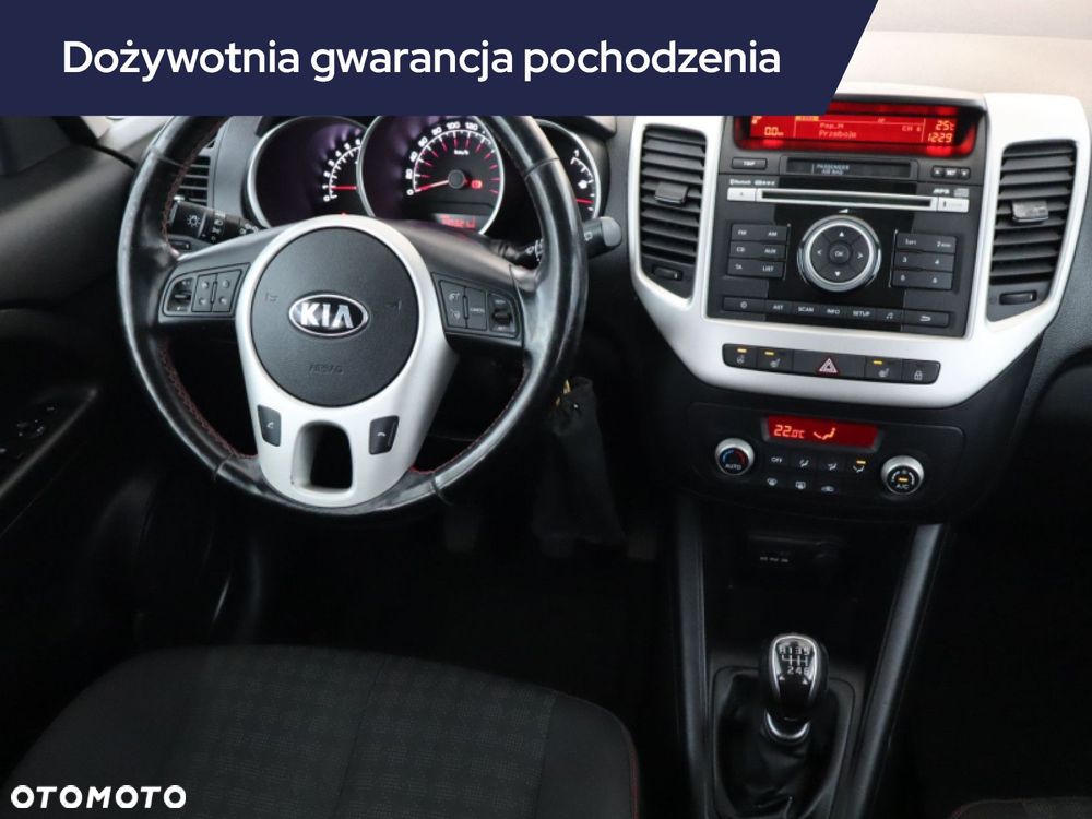 Kia Venga - 9