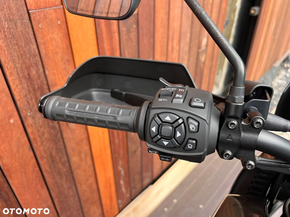 Harley-Davidson Pan America - 16