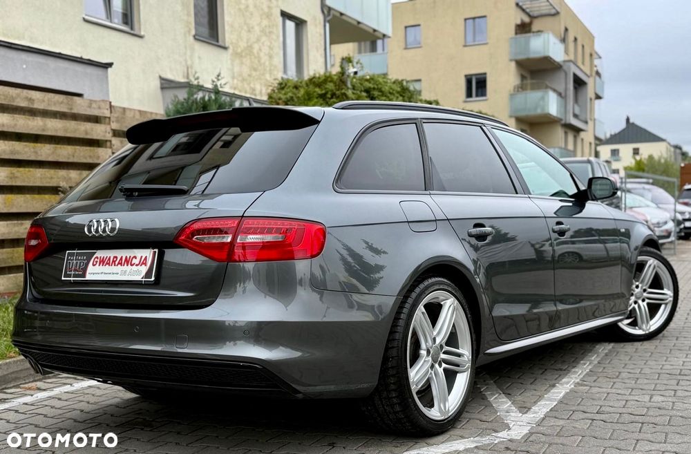 Audi A4 Avant 2.0 TDI DPF clean diesel quattro S line Sportpaket - 2