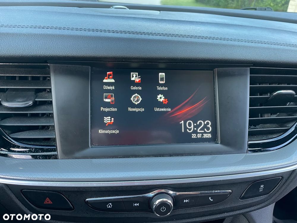 Opel Insignia - 16