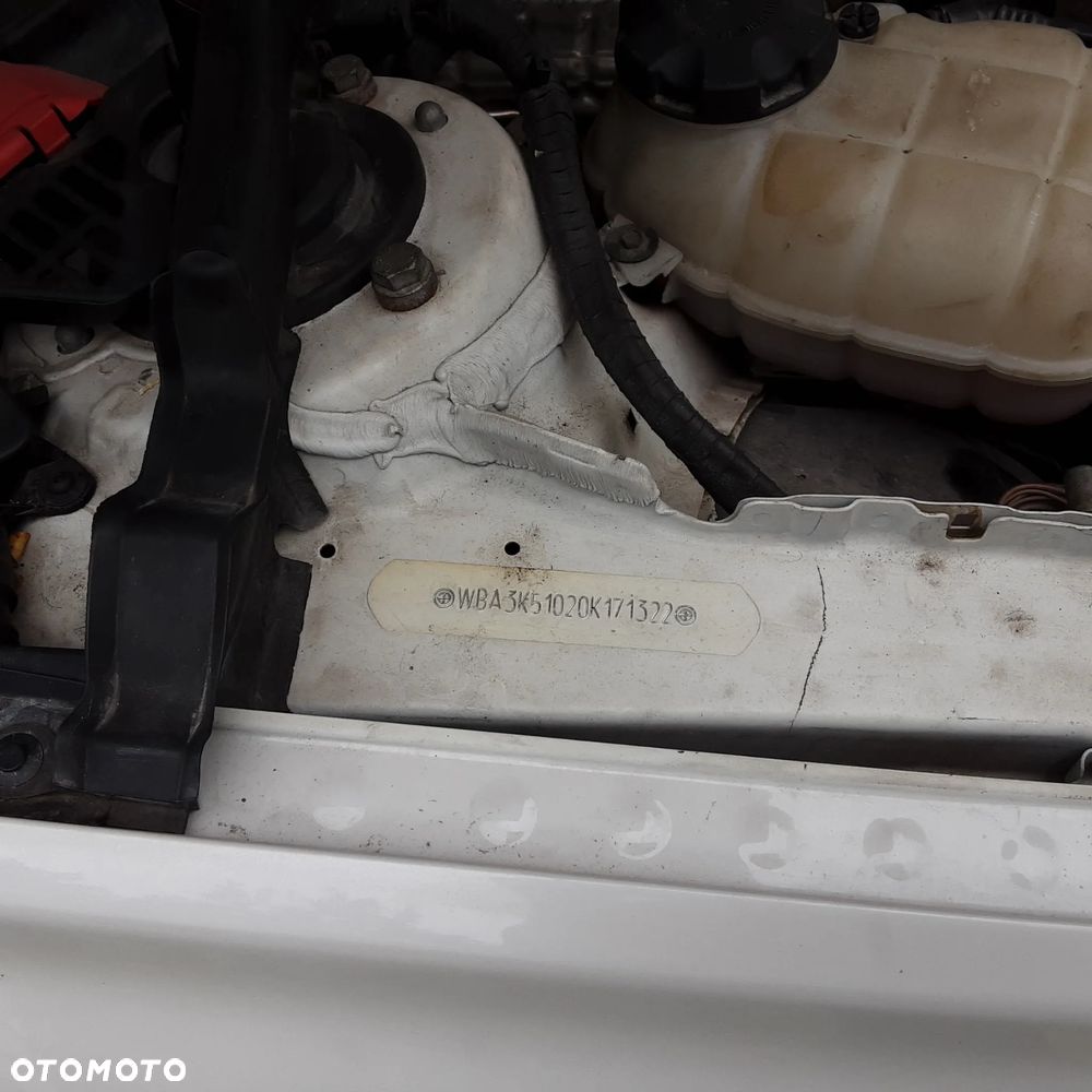 BMW Seria 3 - 25