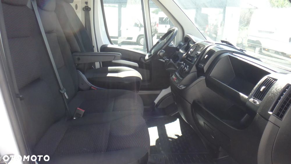 Peugeot Boxer - 8