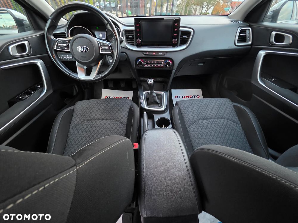 Kia Ceed 1.4 T-GDI M - 6