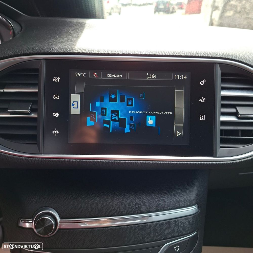 Peugeot 308 SW 1.2 PureTech Style - 20