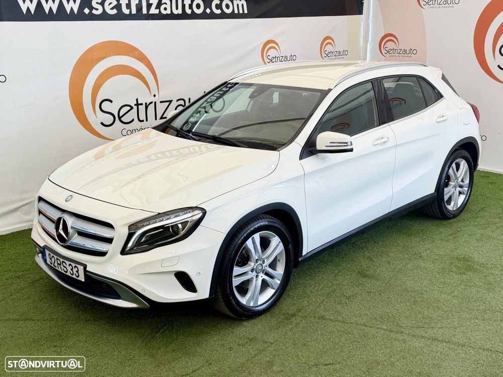 Mercedes-Benz GLA 180 d Urban - 4