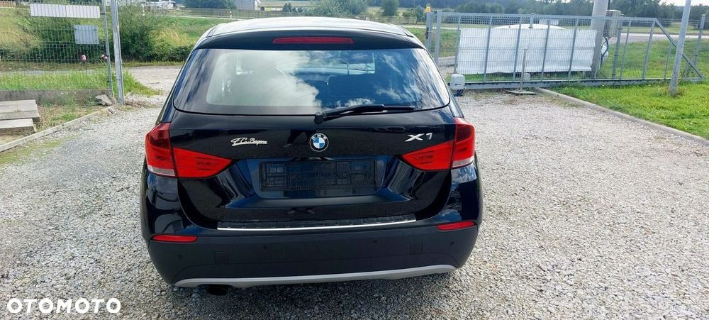 BMW X1 sDrive18i - 4