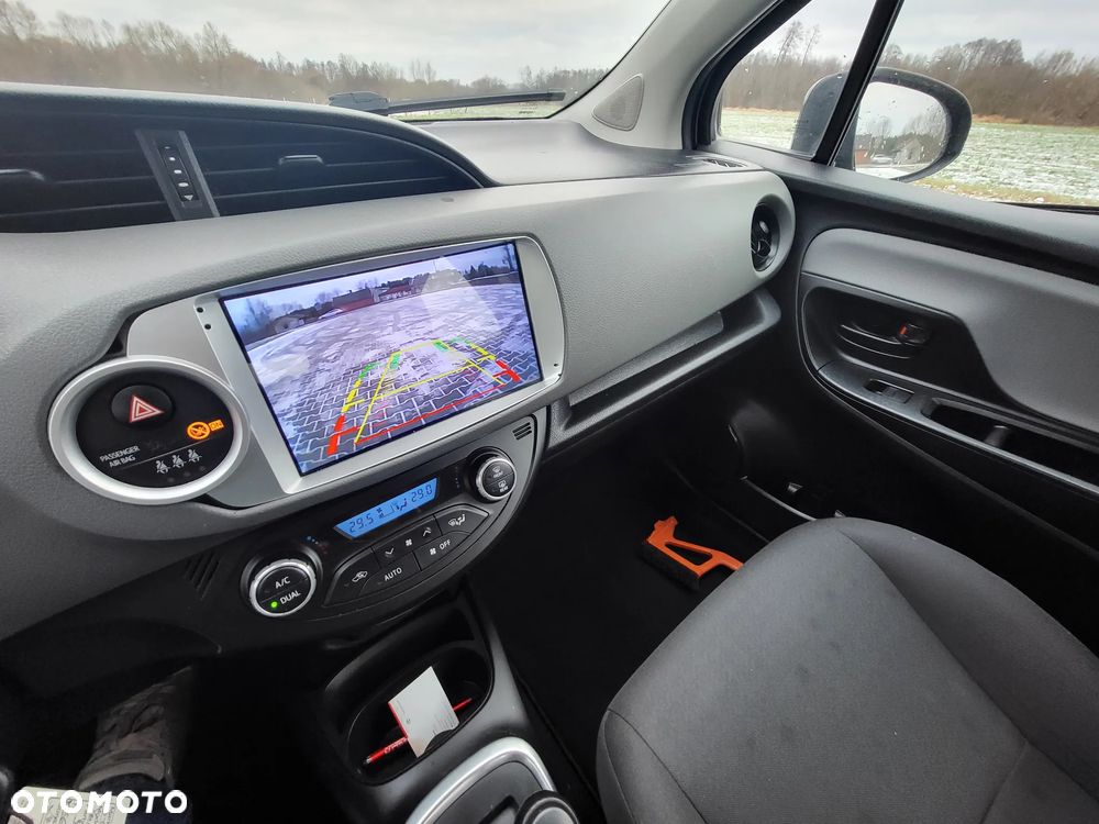 Toyota Yaris - 36