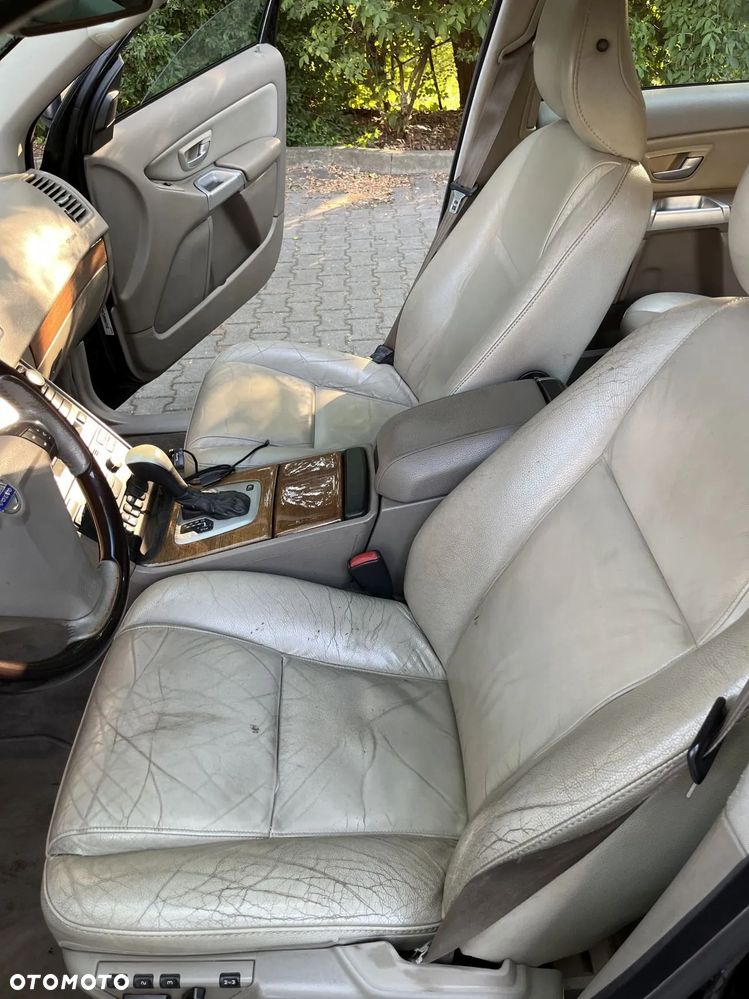 Volvo XC 90 2.4 D5 - 10
