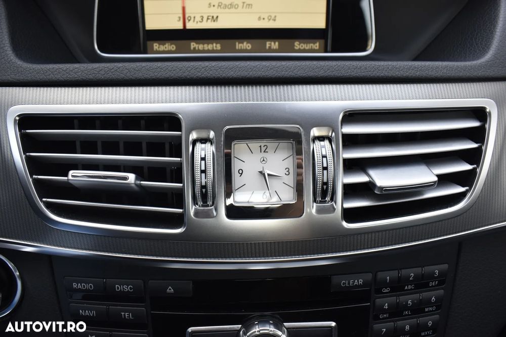 Mercedes-Benz E - 15