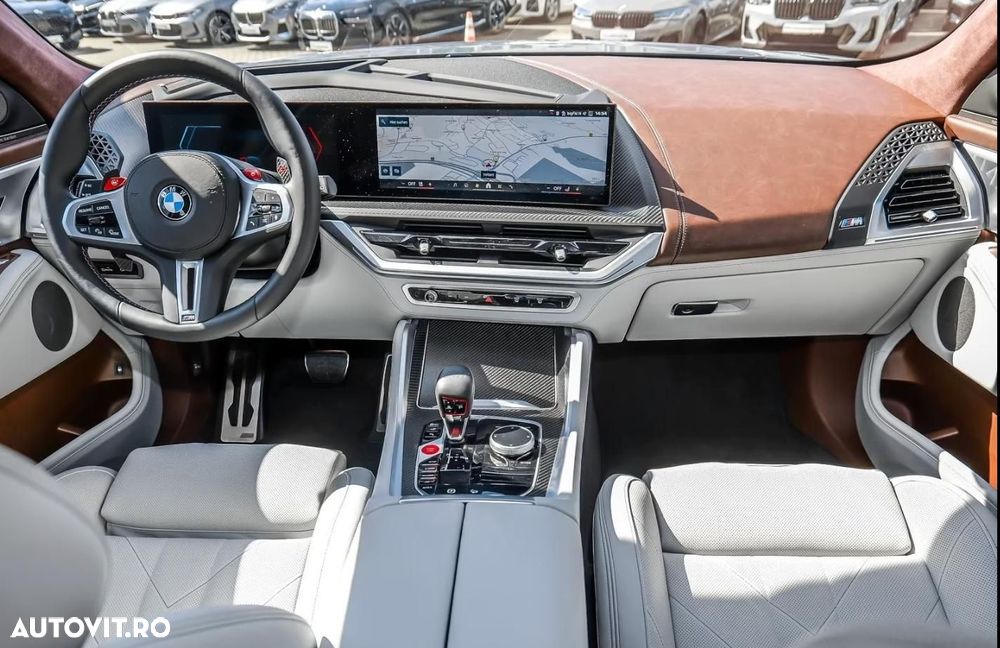 BMW XM 50e - 8