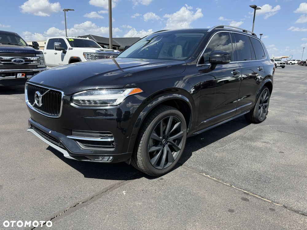 Volvo XC 90 T5 AWD Geartronic Momentum - 2