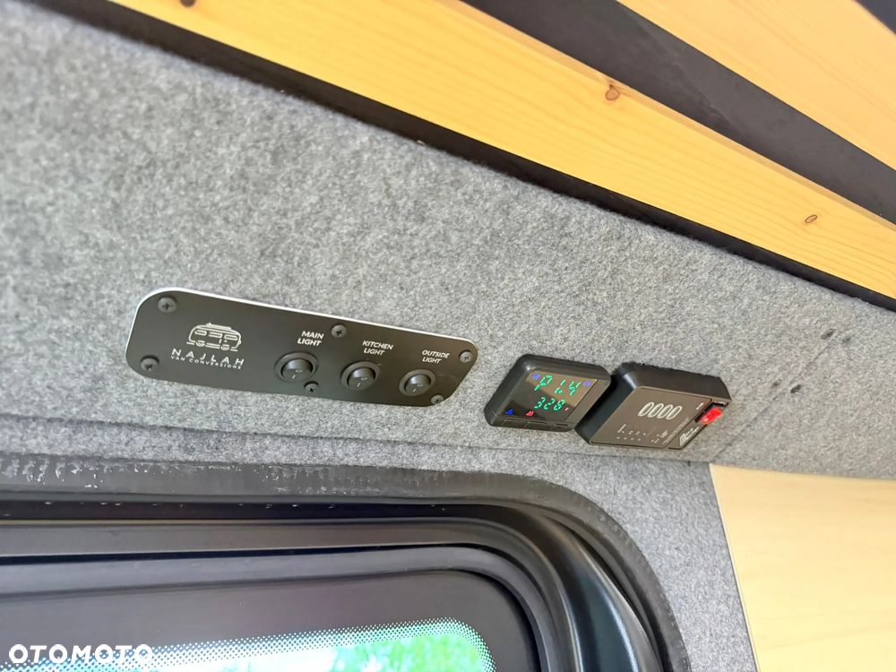 Mercedes-Benz Sprinter - 36