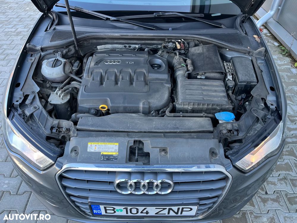 Audi A3 1.6 TDI clean Stronic Ambition - 12