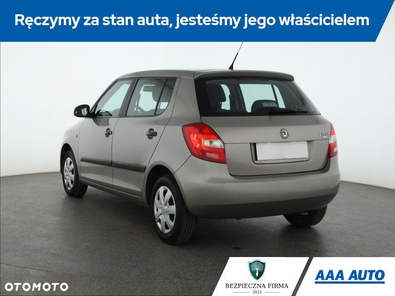 Skoda Fabia - 5
