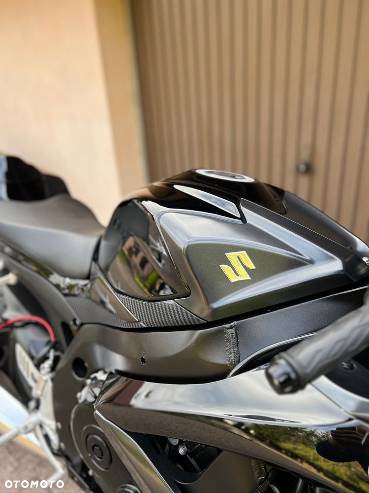 Suzuki GSX-R - 14