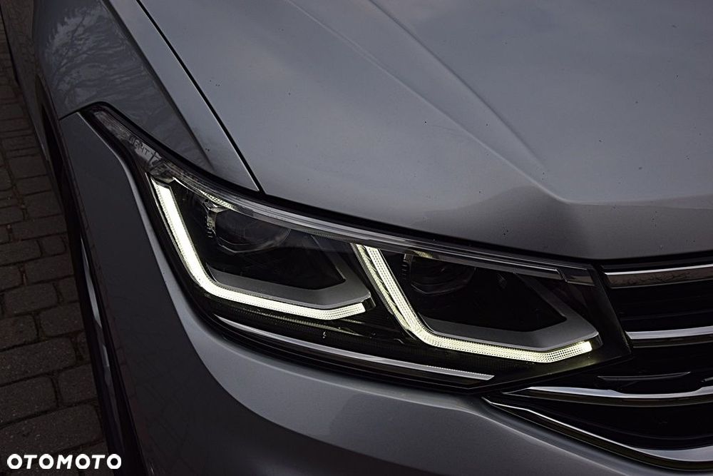 Volkswagen Tiguan 2.0 TDI SCR DSG R-Line - 23