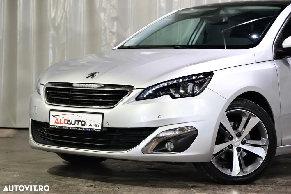 Peugeot 308 e-HDi FAP 115 Stop&Start EGS6 Allure - 21