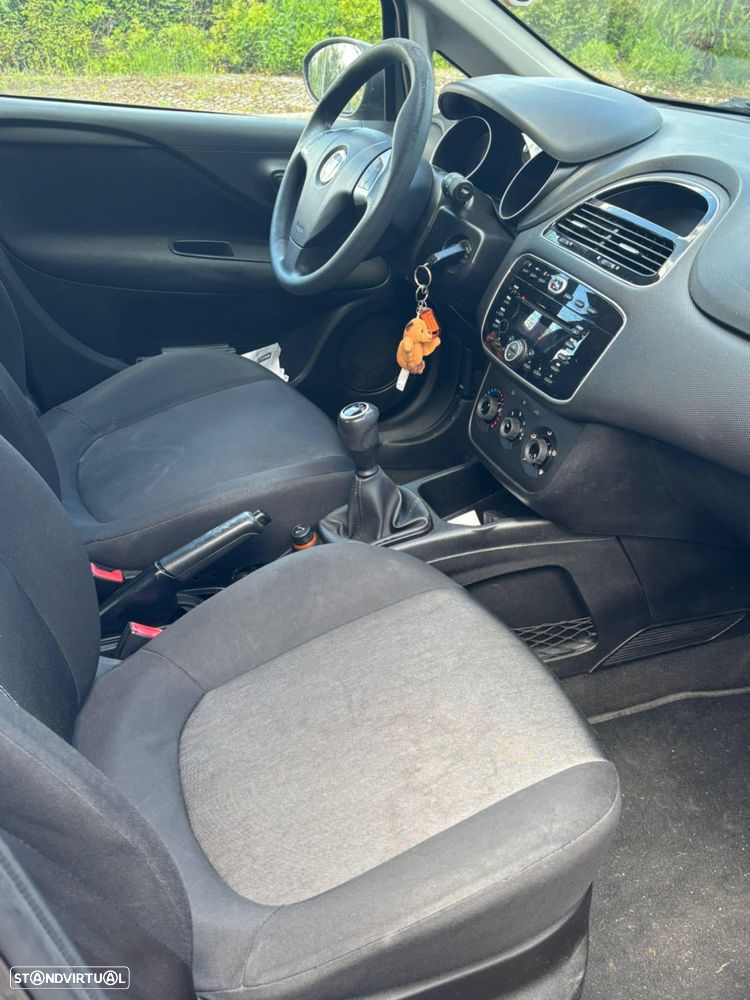 Fiat Punto - 2
