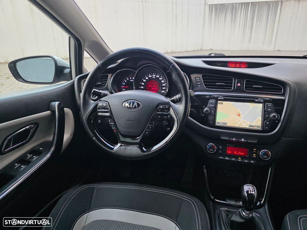 Kia Ceed SW 1.6 CRDi TX Sport - 35