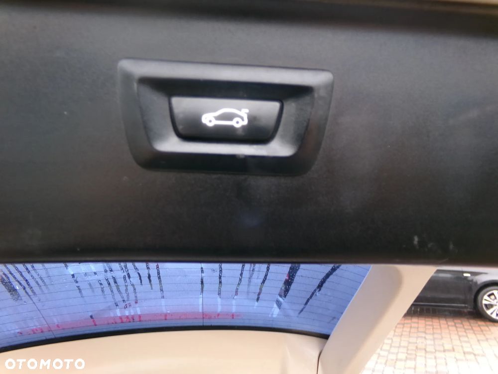 BMW Seria 5 520d Sport-Aut - 15