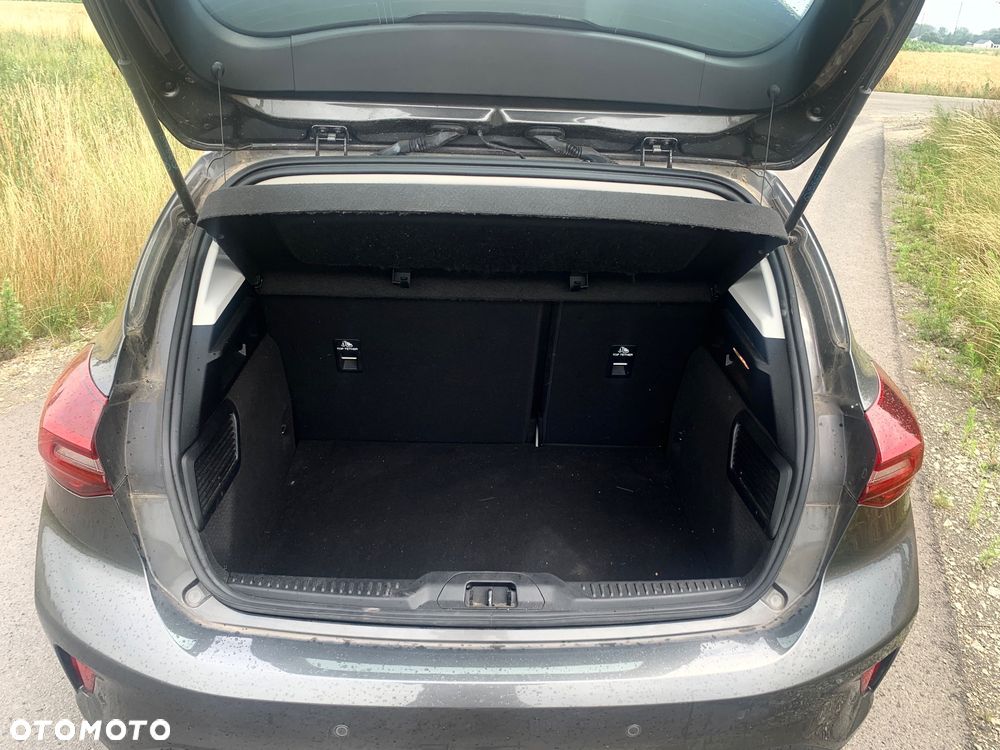 Ford Focus 1.0 EcoBoost Titanium - 5