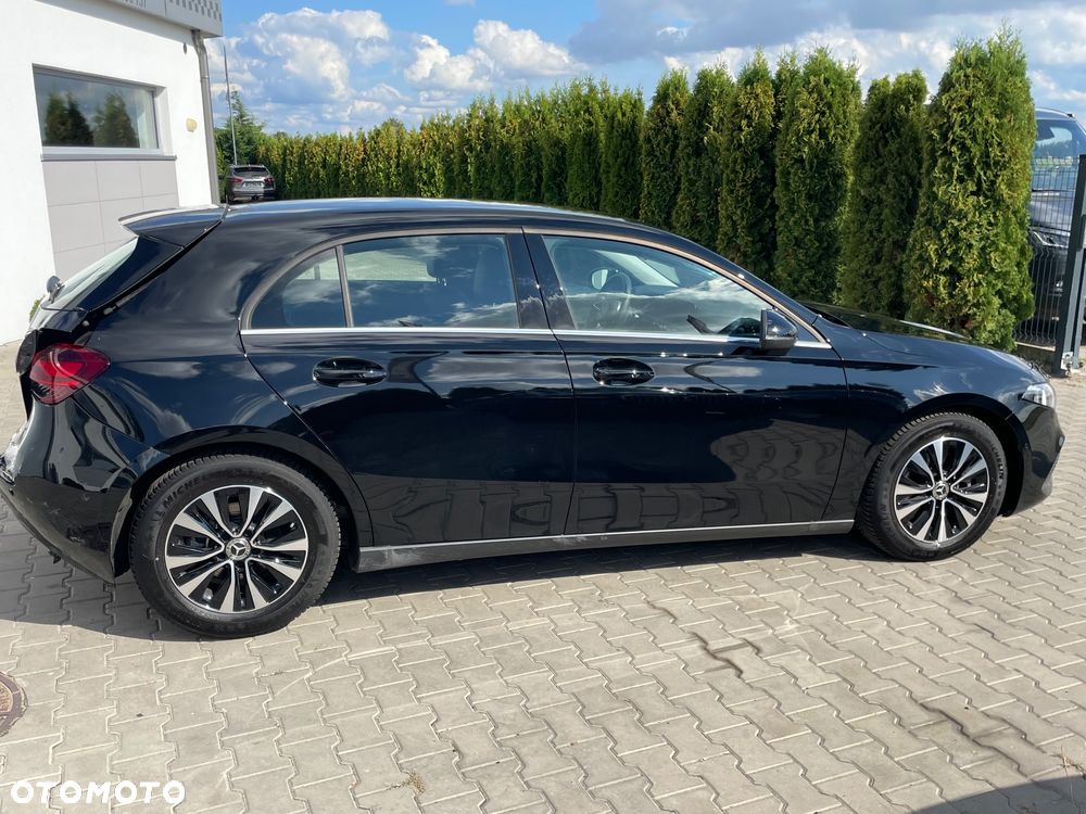 Mercedes-Benz Klasa A 180 d 8G-DCT Style - 4