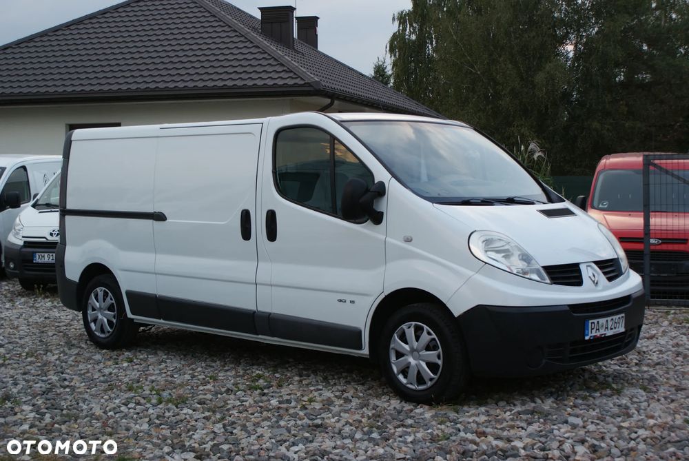 Renault Trafic - 1