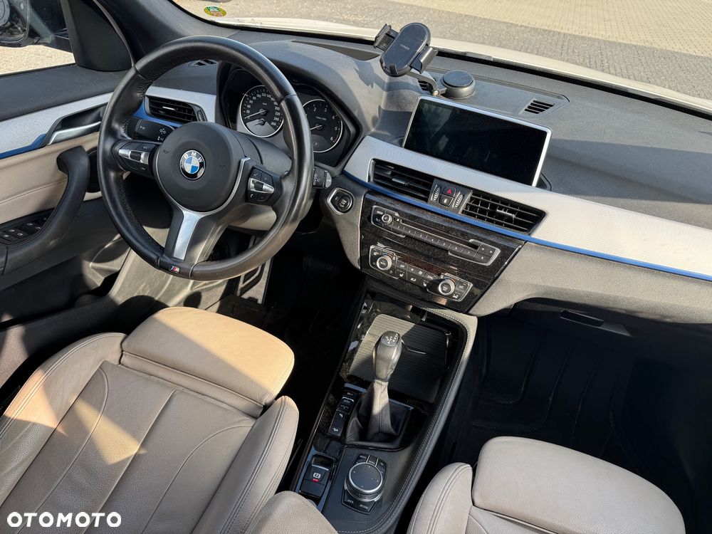 BMW X1 - 15