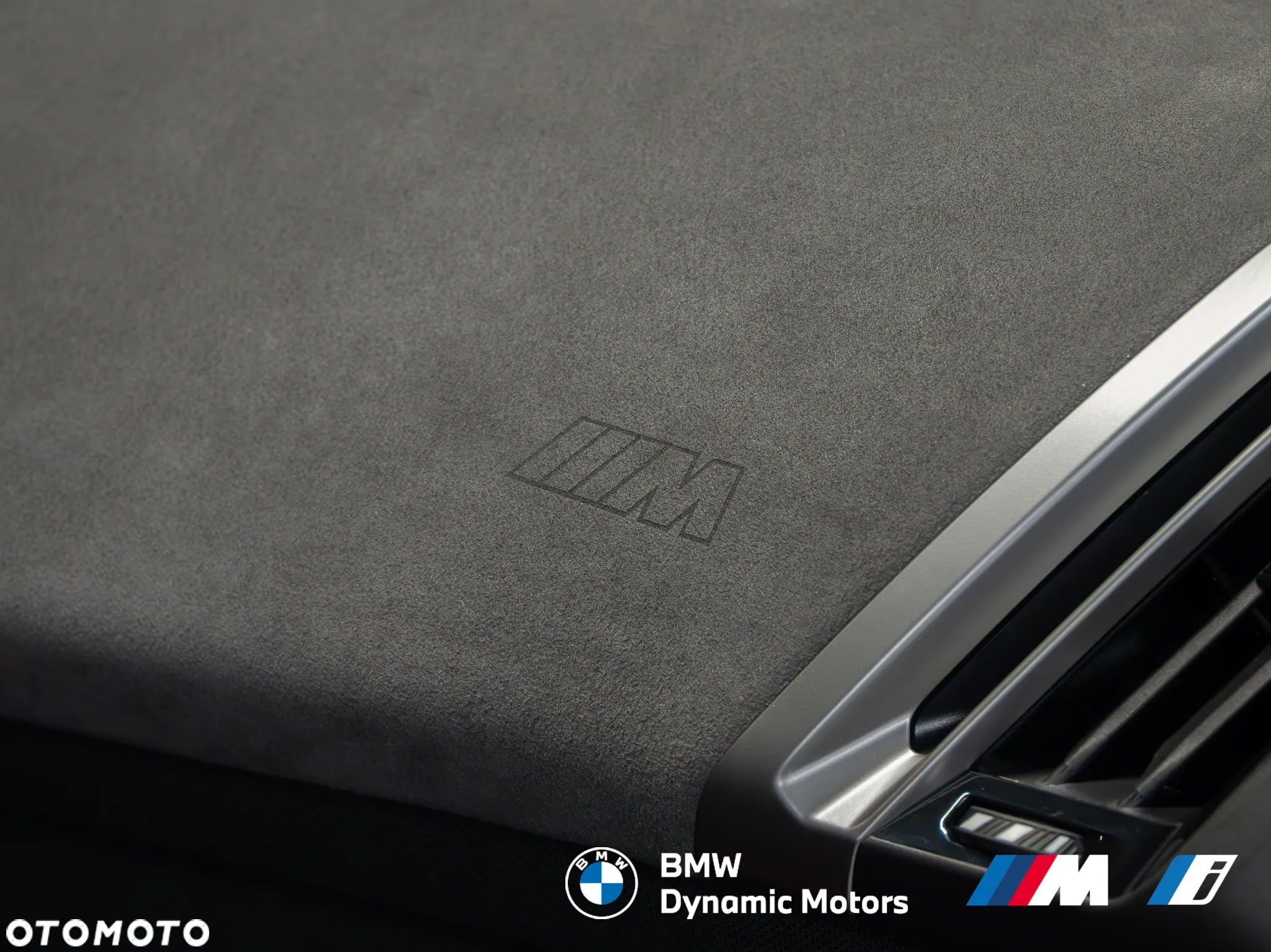 BMW iX xDrive45 - 28