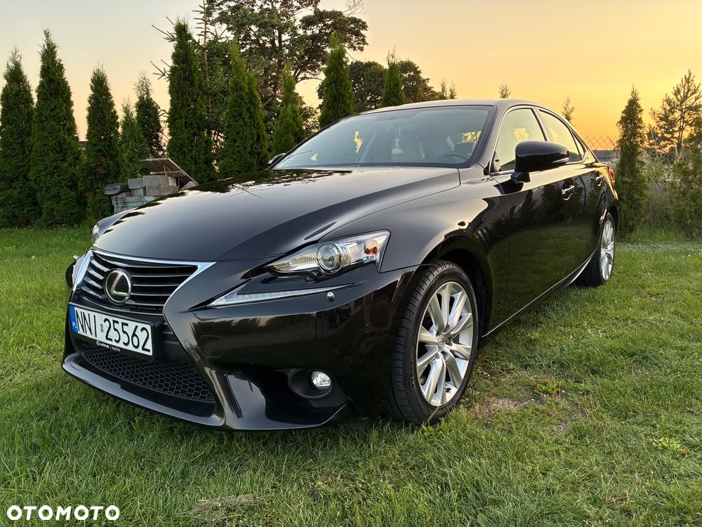 Lexus IS 200t Comfort - 8