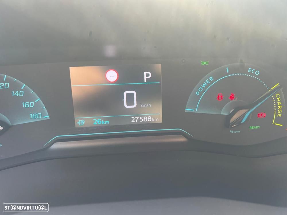Peugeot e-208 50 kWh Style - 9