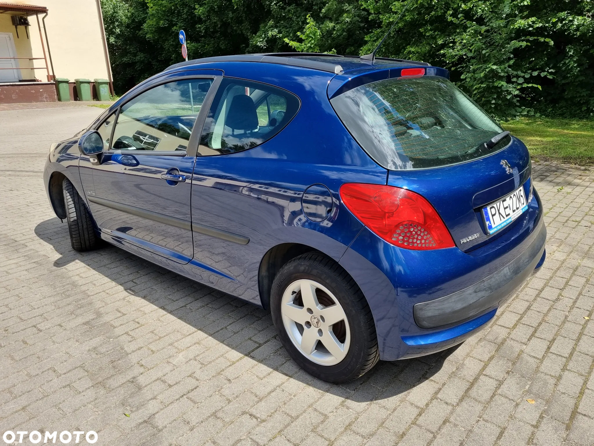 Peugeot 207 90 HDi FAP (Blue Lion) Urban Move - 3