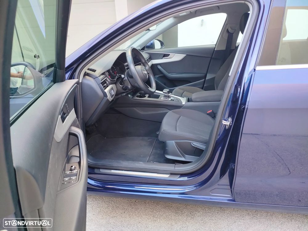 Audi A4 Avant - 29