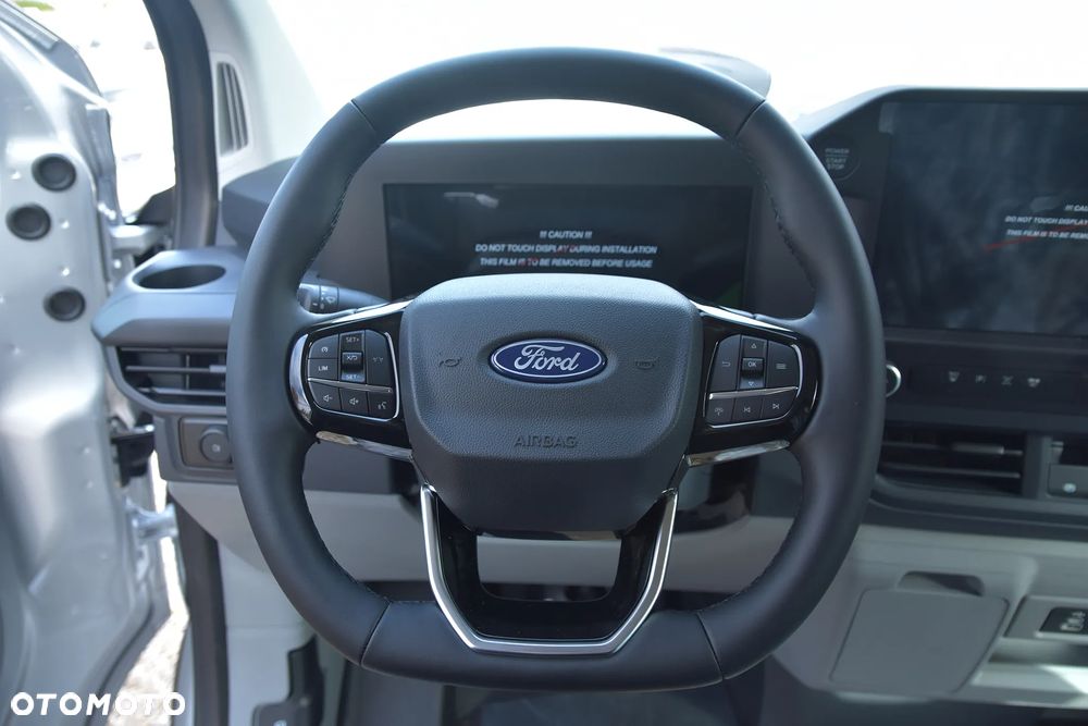 Ford Transit Custom Furgon L2H1 136KM - 9